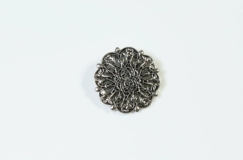 Brooch "The Universe" thumbnail