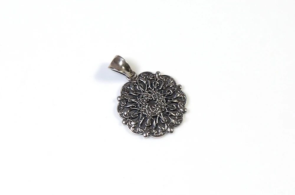 Small Pendant "The Universe" thumbnail