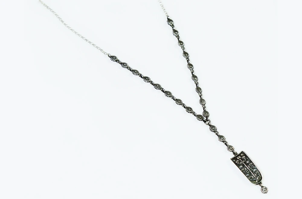 Delicate Necklace "Van" thumbnail